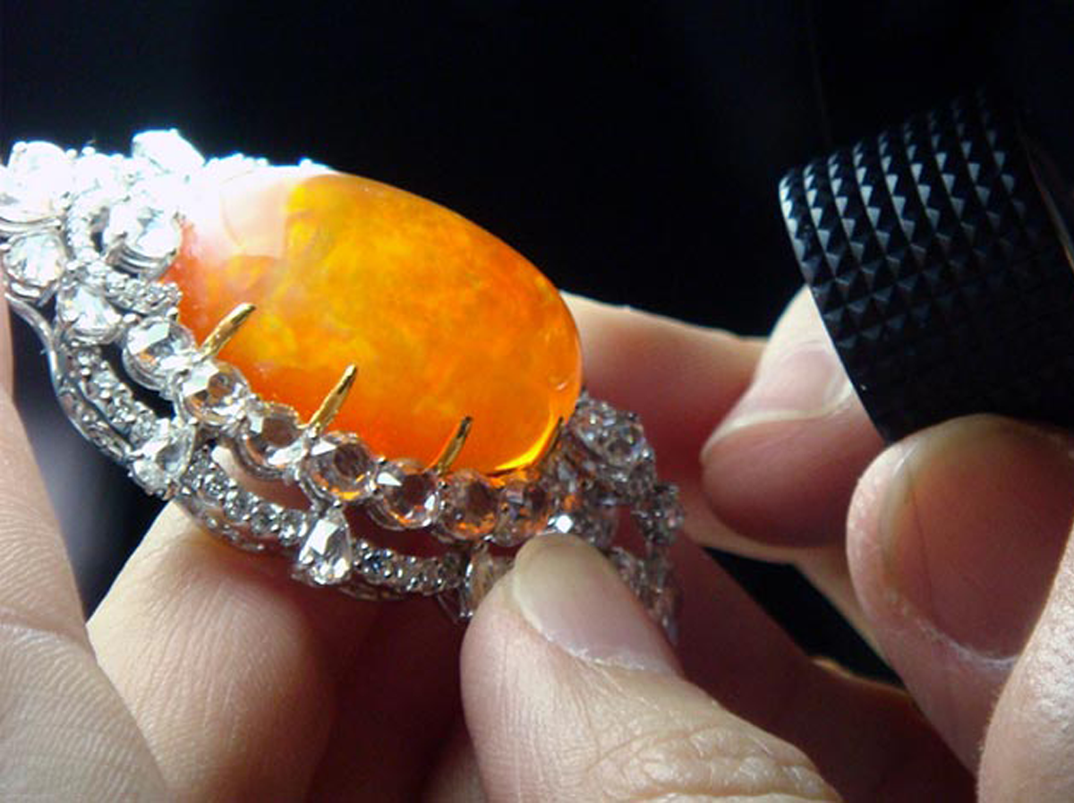 Astro-Gemology